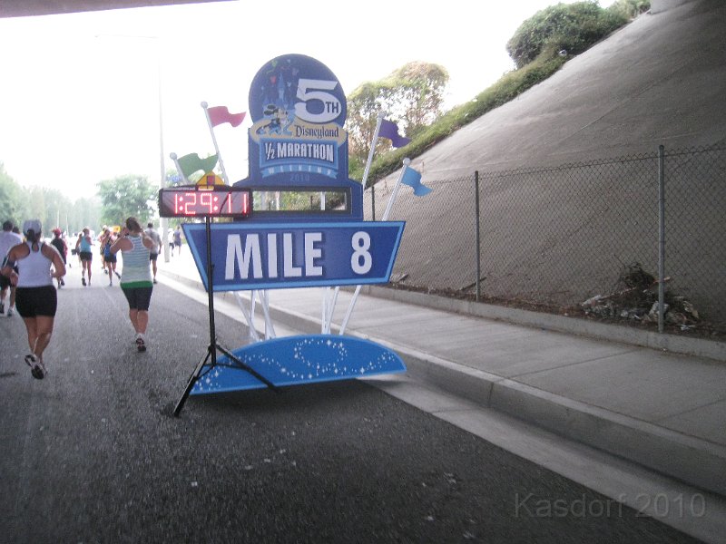 Disneyland 2010 HM Race 0370.JPG